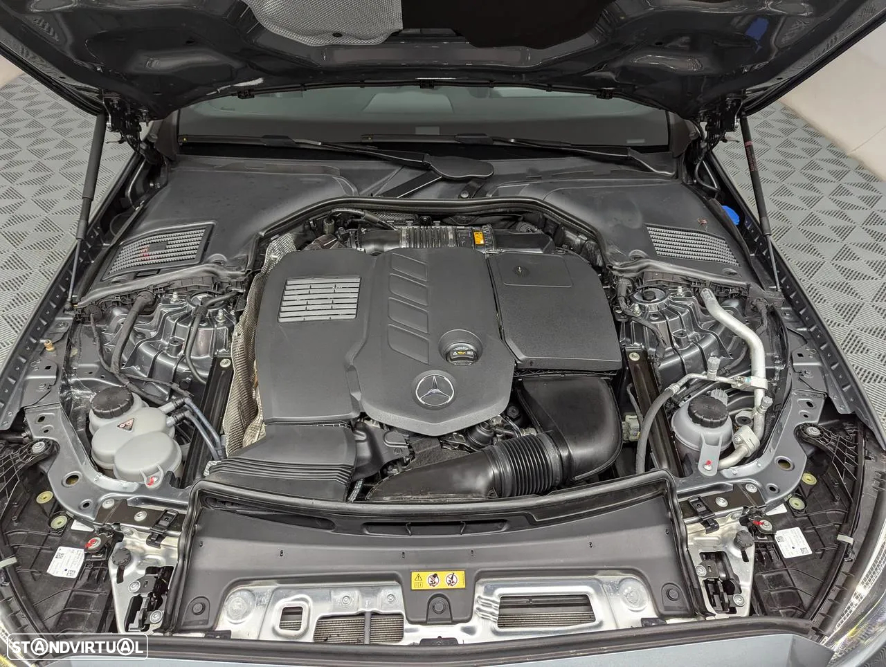 Mercedes-Benz C 300 d AMG Line - 11