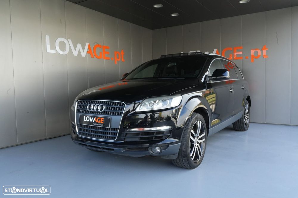 Audi Q7 3.0 TDi Tiptronic - 42