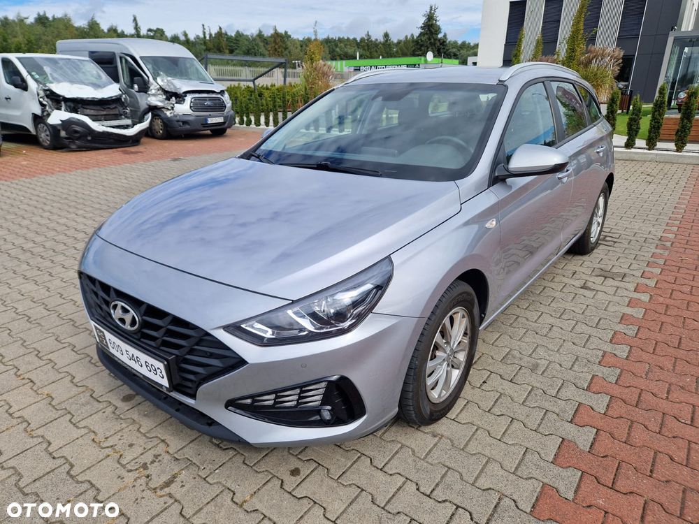 Hyundai i30 1.5 DPI Modern - 3