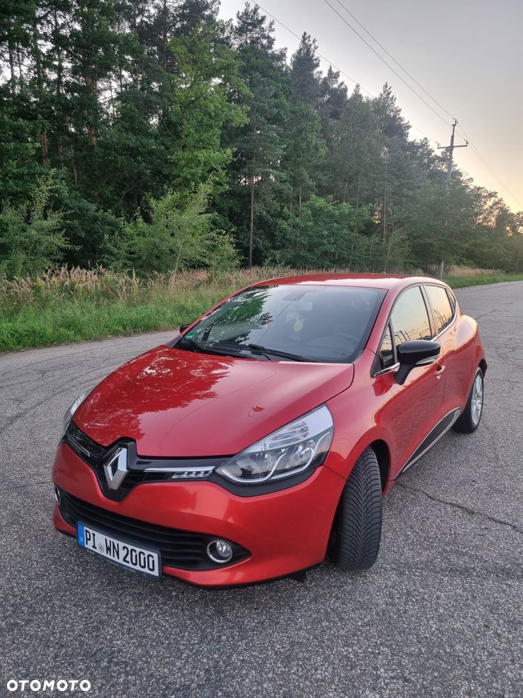 Renault Clio - 25