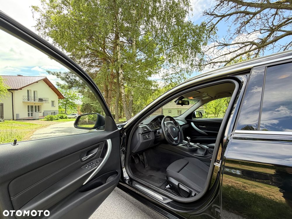 BMW Seria 3 316i Modern Line - 13