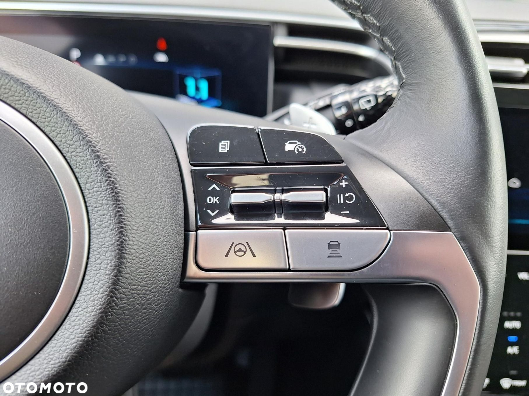 Hyundai Tucson 1.6 T-GDi HEV Executive 2WD - 18