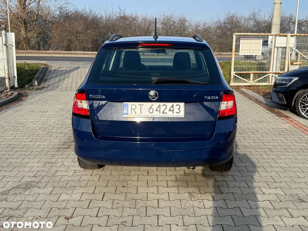 Skoda Fabia 1.0 MPI Clever - 16