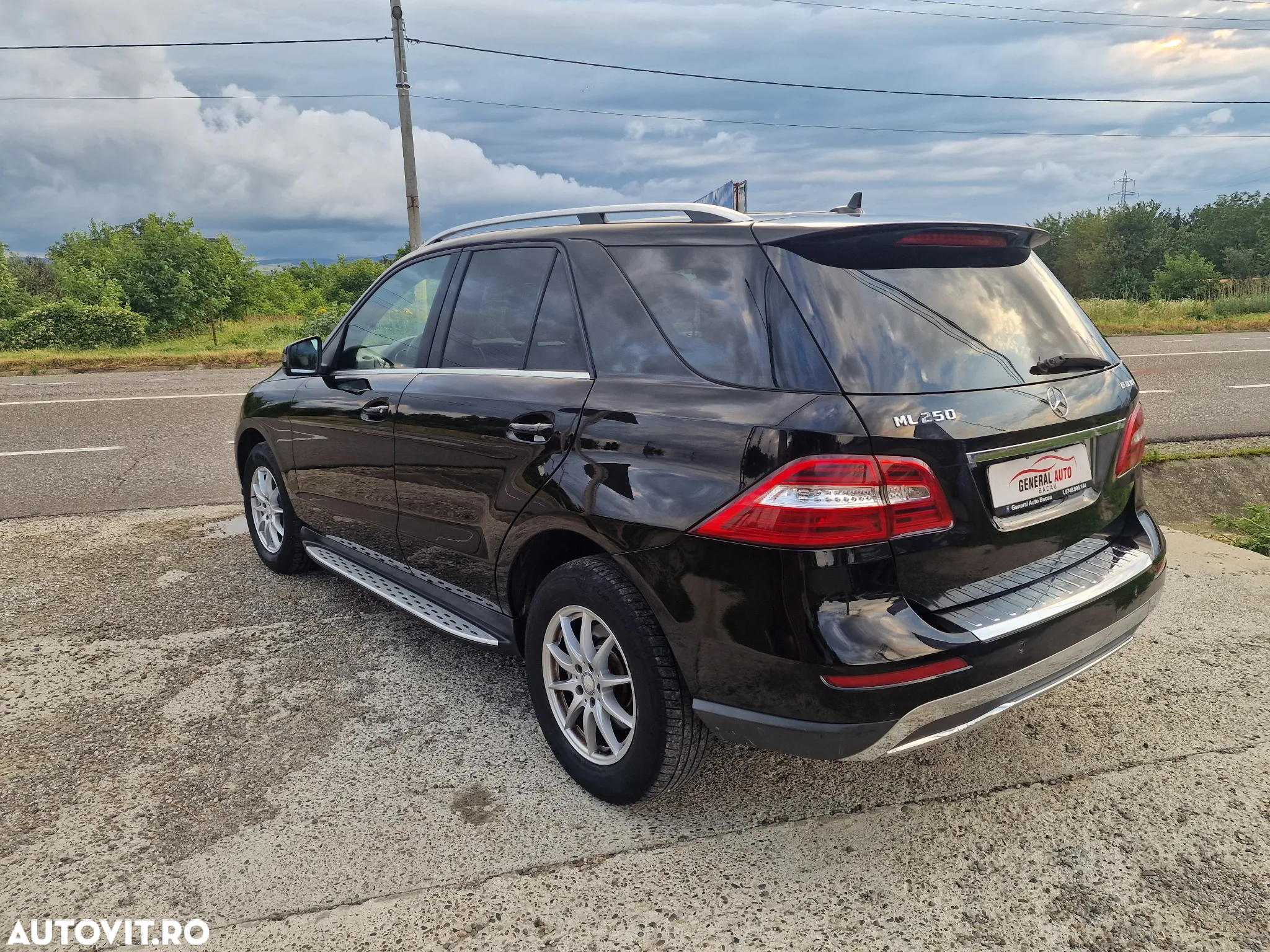 Mercedes-Benz ML - 4