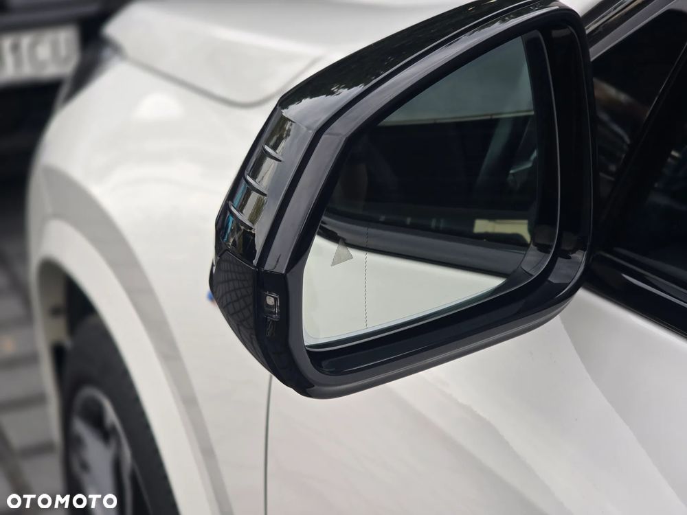 BMW X1 sDrive20i mHEV sport - 12