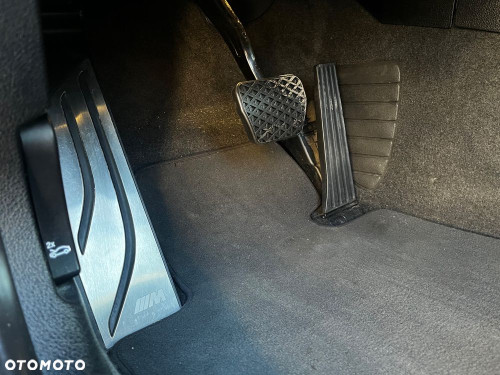 BMW Seria 2 230i M Sport - 24