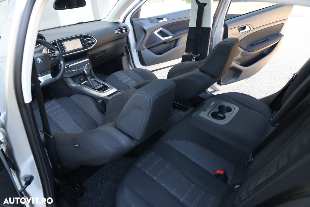 Peugeot 308 e-HDi FAP 115 Stop&Start EGS6 Allure - 8