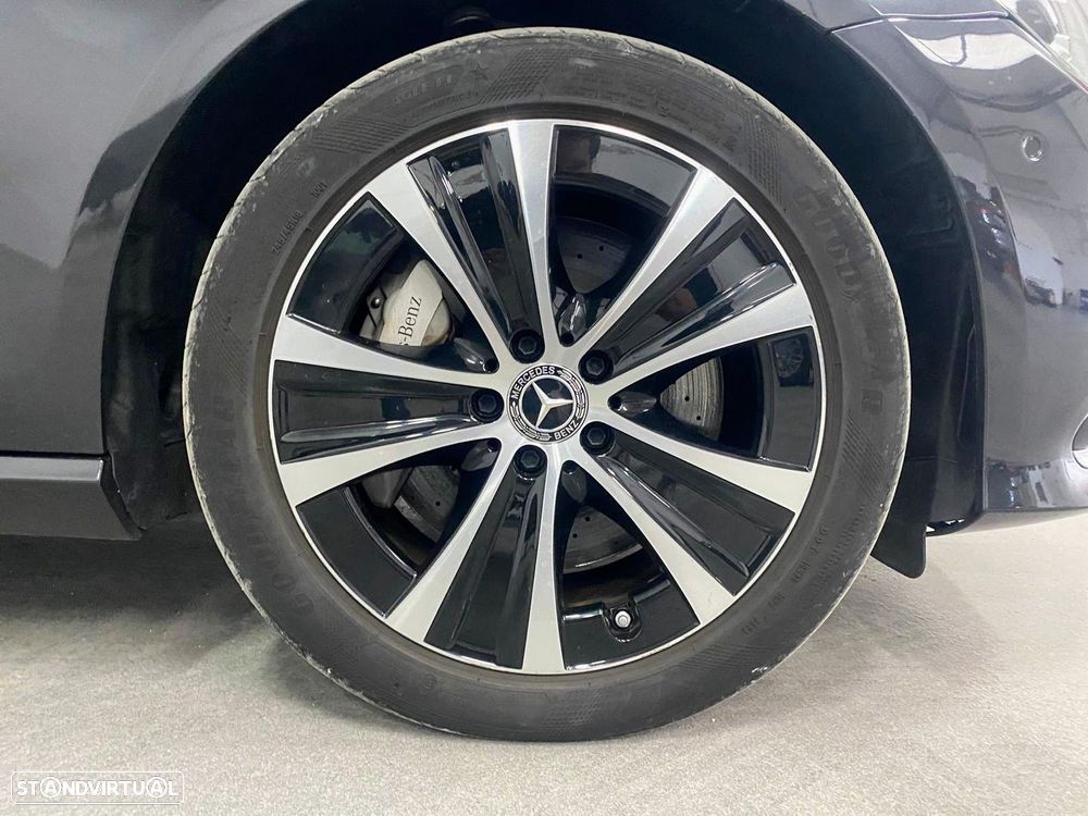 Mercedes-Benz E 300 de Avantgarde 4Matic - 44