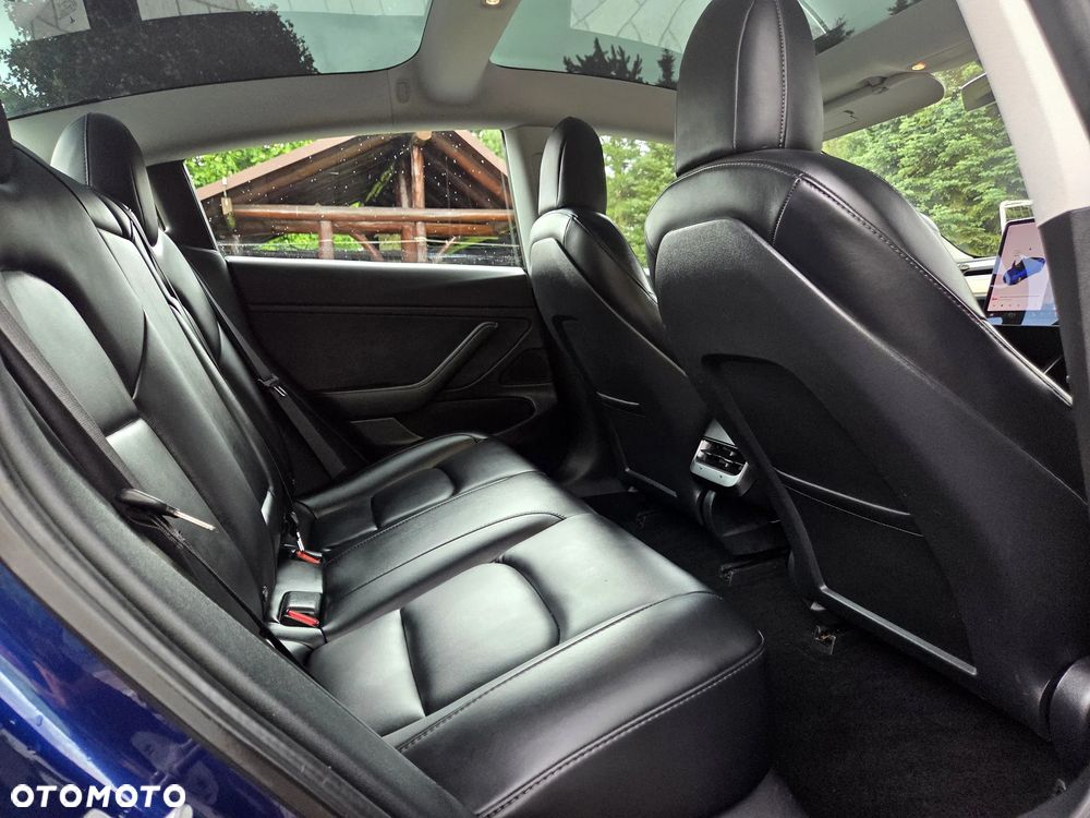 Tesla Model 3 Langstreckenbatterie Allradantrieb Dual Motor - 24