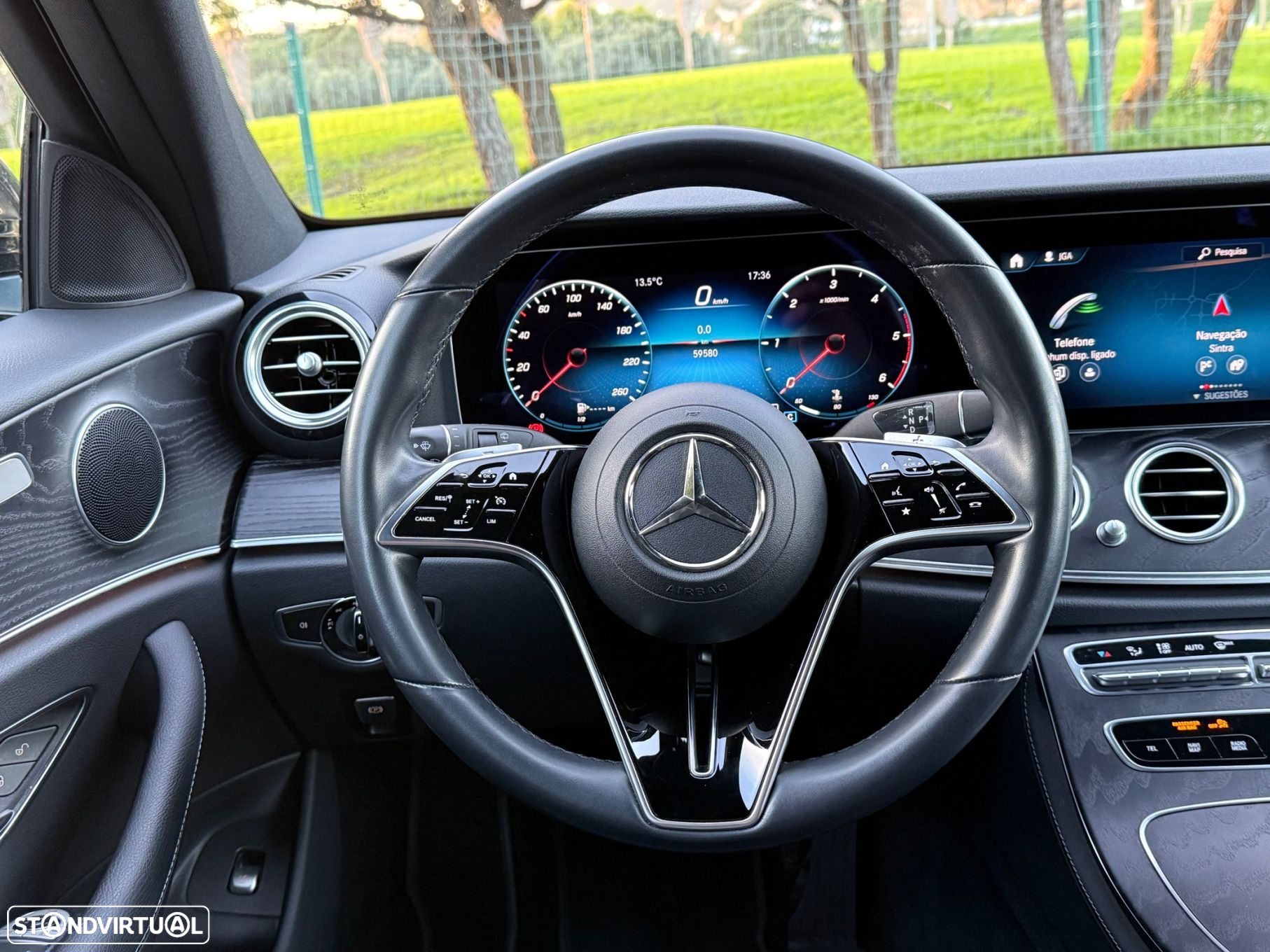 Mercedes-Benz E 220 d Avantgarde - 40
