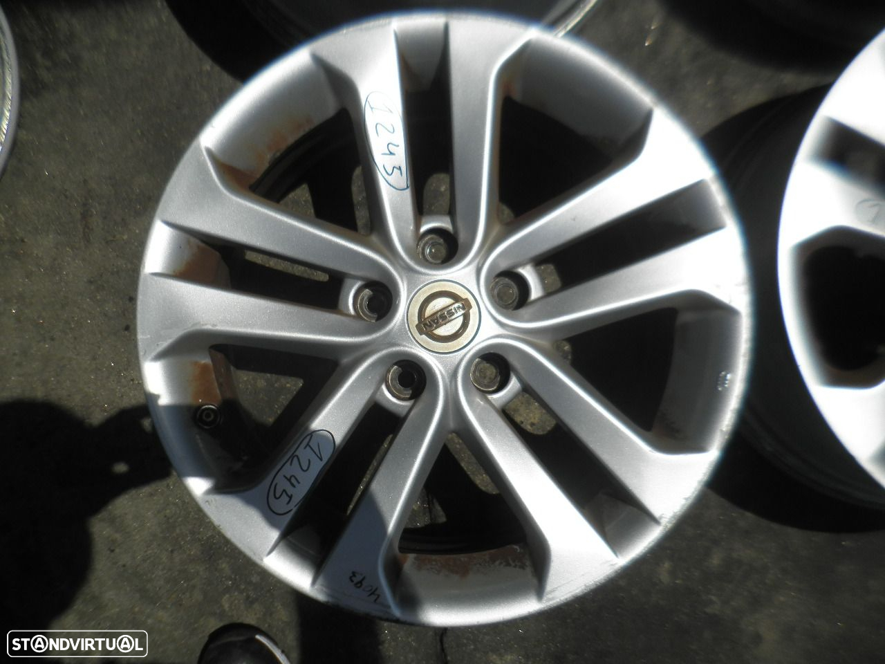 Jogo De Jantes Jgjant1245 NISSAN JUKE 1 FASE 1 2012 1.5DCI 110CV 5P CINZA ESCURO 47 7X17 5X115 65.8MM - 2