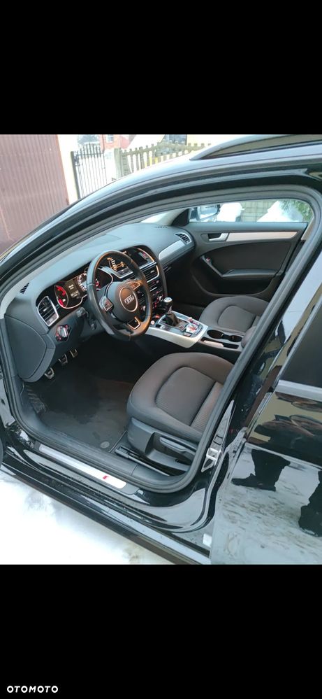 Audi A4 Avant 2.0 TDI - 8