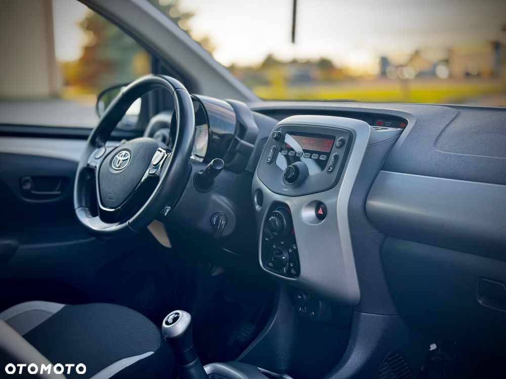 Toyota Aygo - 10