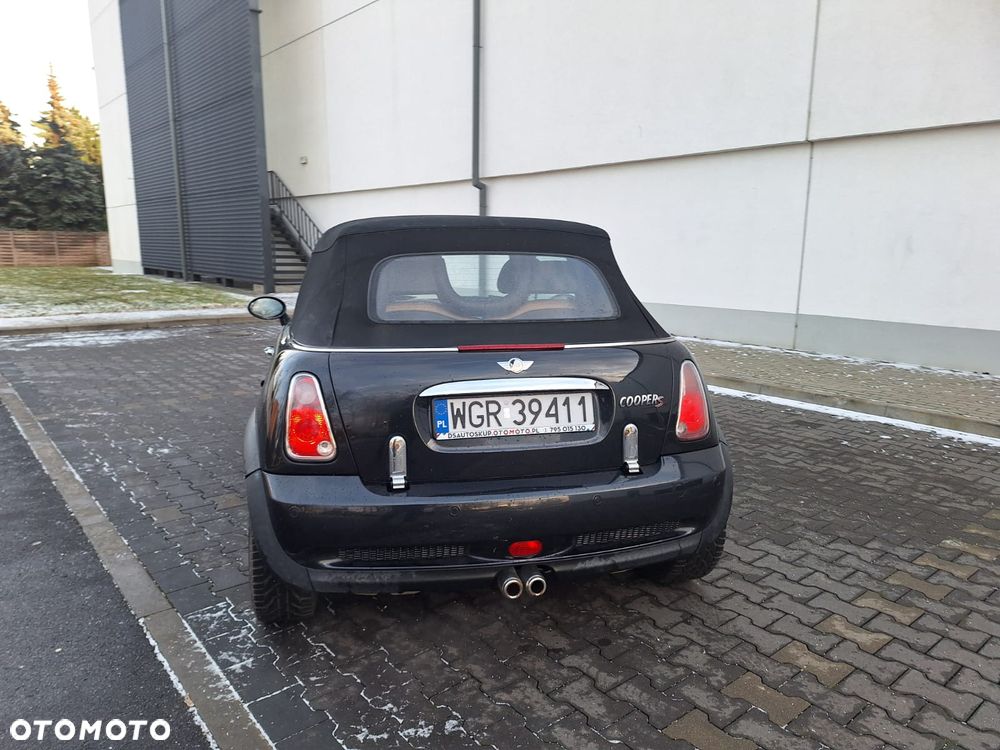 MINI Cooper S Sidewalk - 9