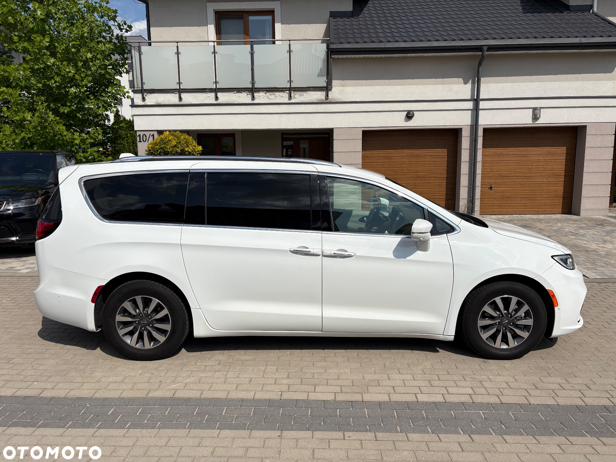 Chrysler Pacifica - 5