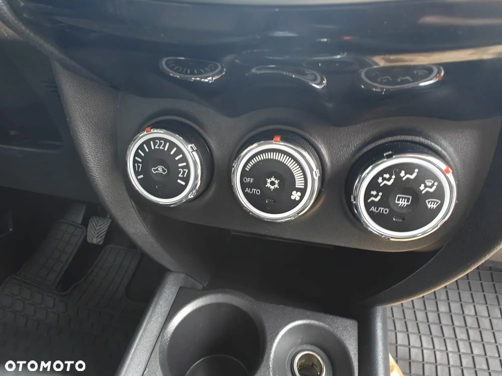 Mitsubishi ASX - 21