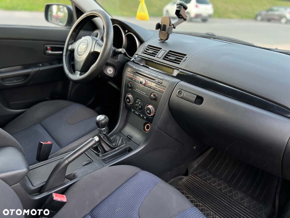 Mazda 3 - 8