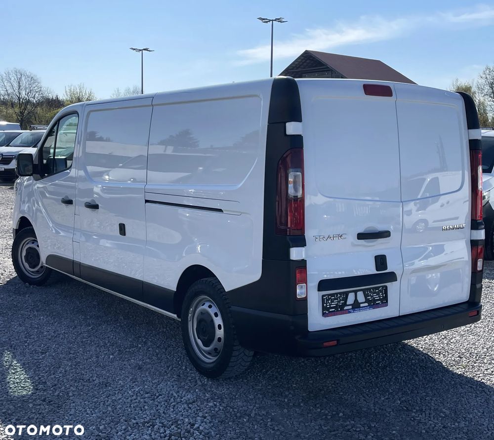 Renault Trafic - 11