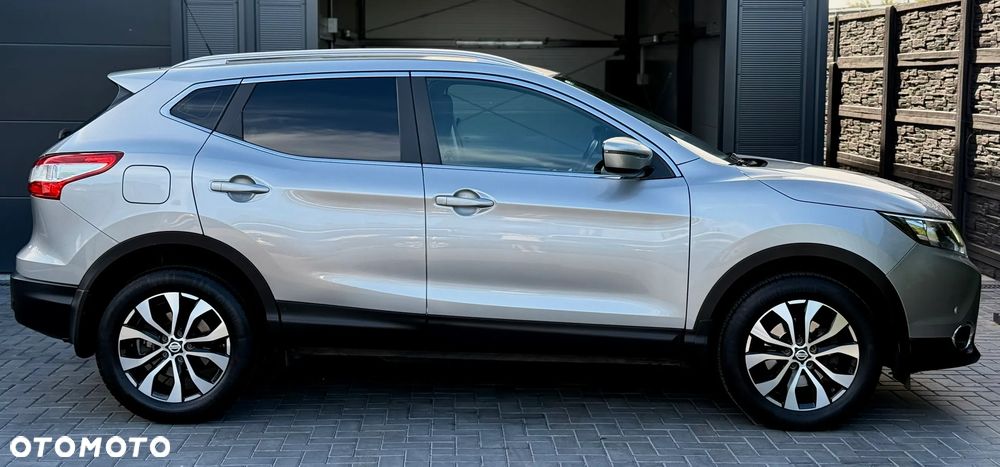 Nissan Qashqai 1.2 DIG-T Acenta Xtronic EU6 - 4