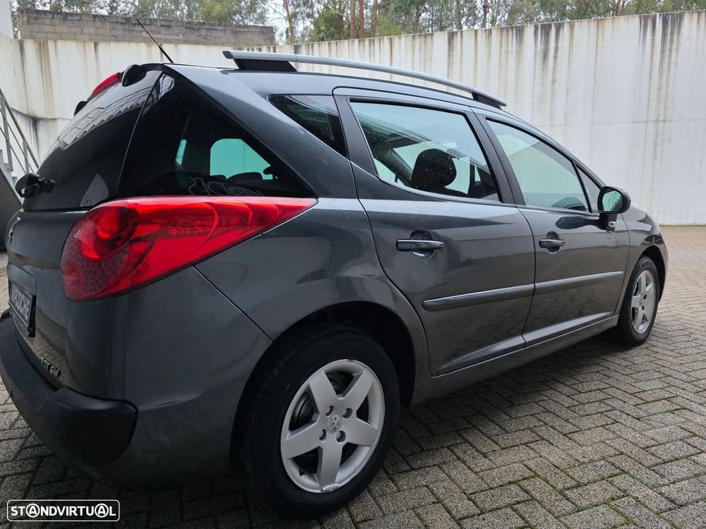 Peugeot 207 SW 1.4 Sport - 34