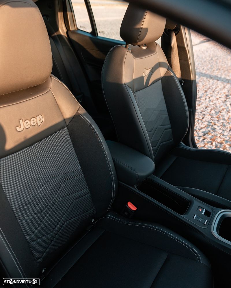 Jeep Avenger - 10