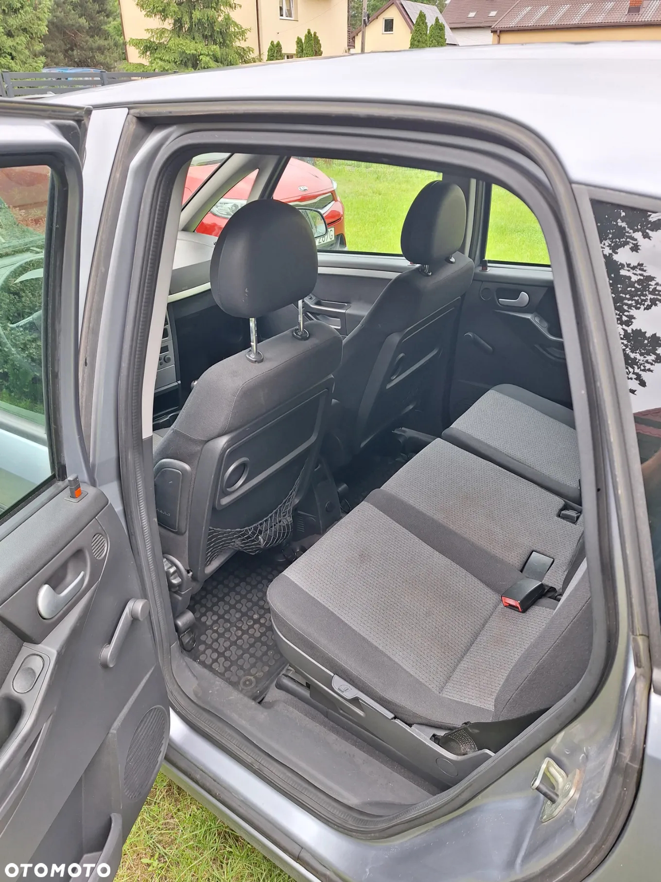 Opel Meriva 1.6 16V Essentia - 19