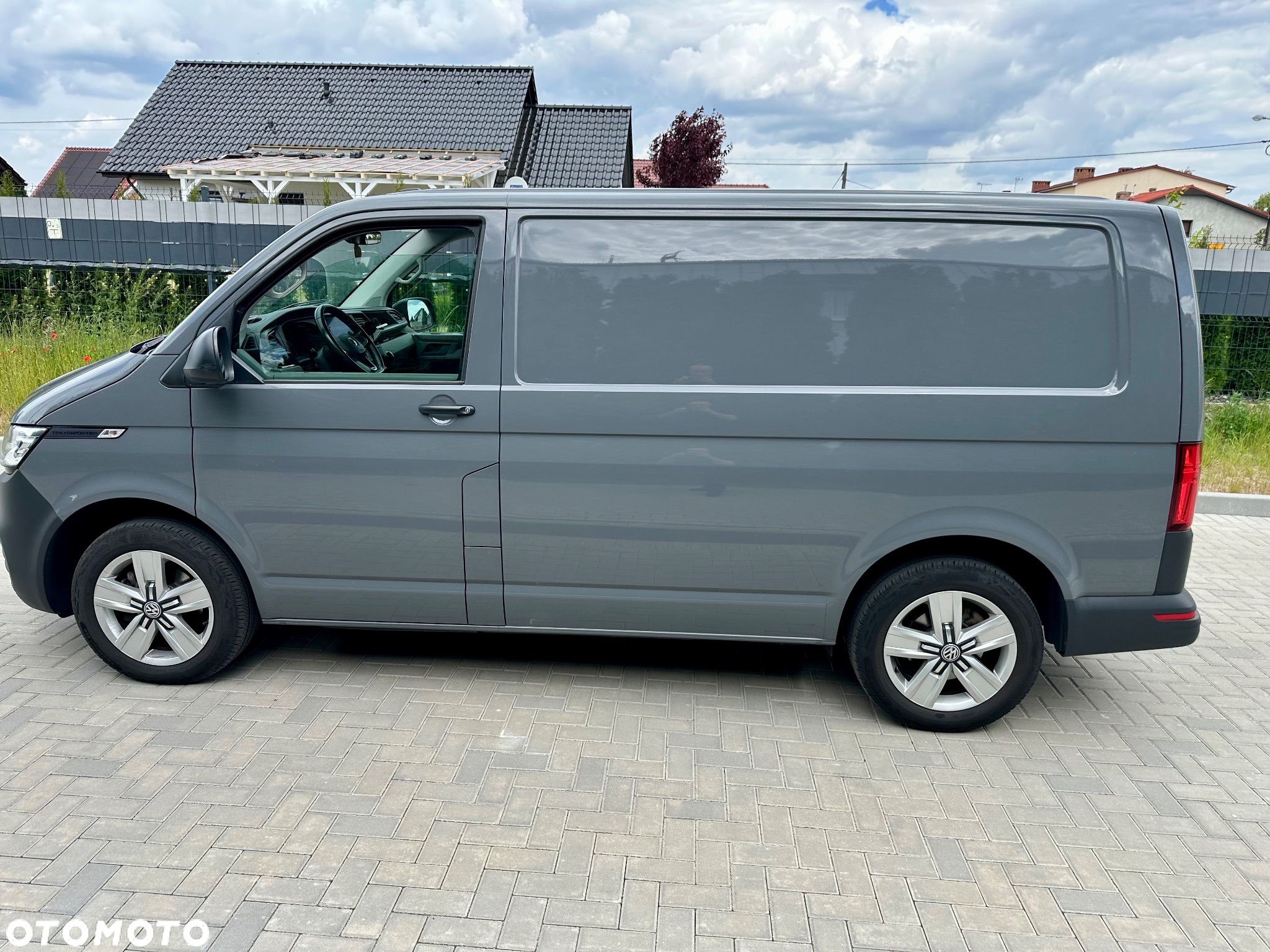 Volkswagen Transporter - 8