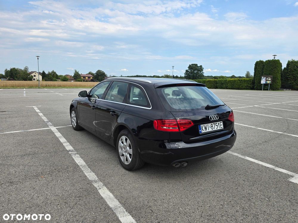 Audi A4 2009 photo 5