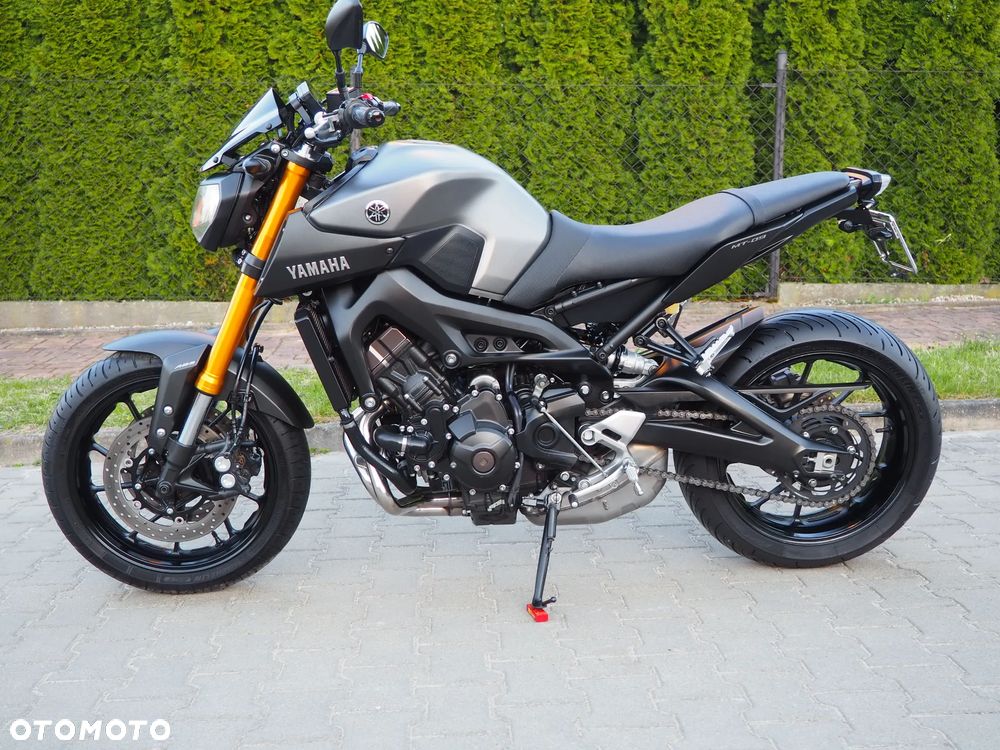 Yamaha MT - 5