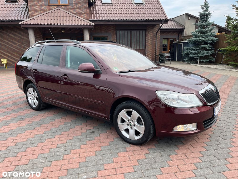 Skoda Octavia 1.8 TSI DSG Elegance - 2