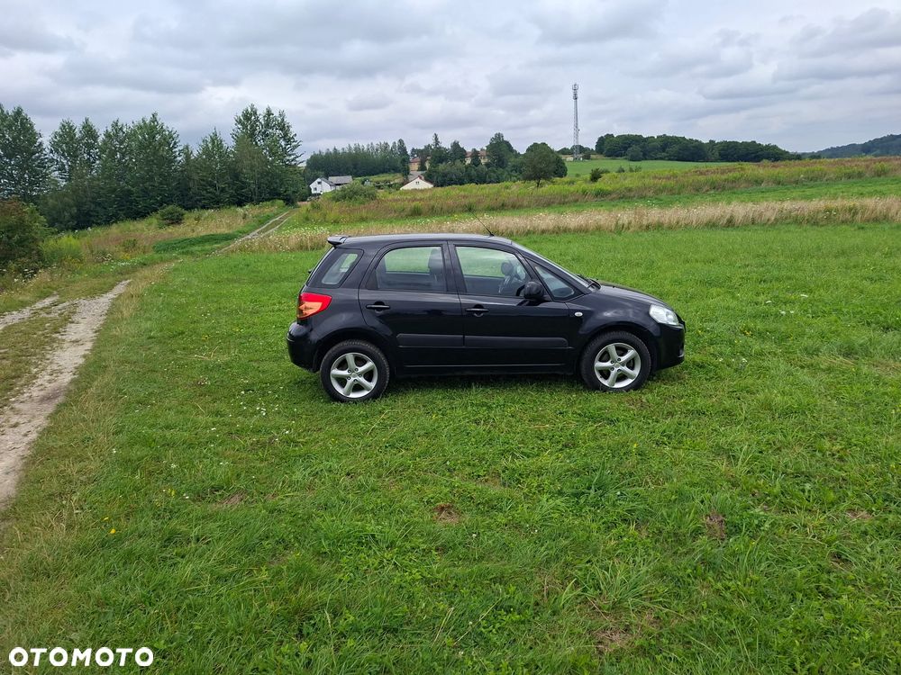 Suzuki SX4 - 30