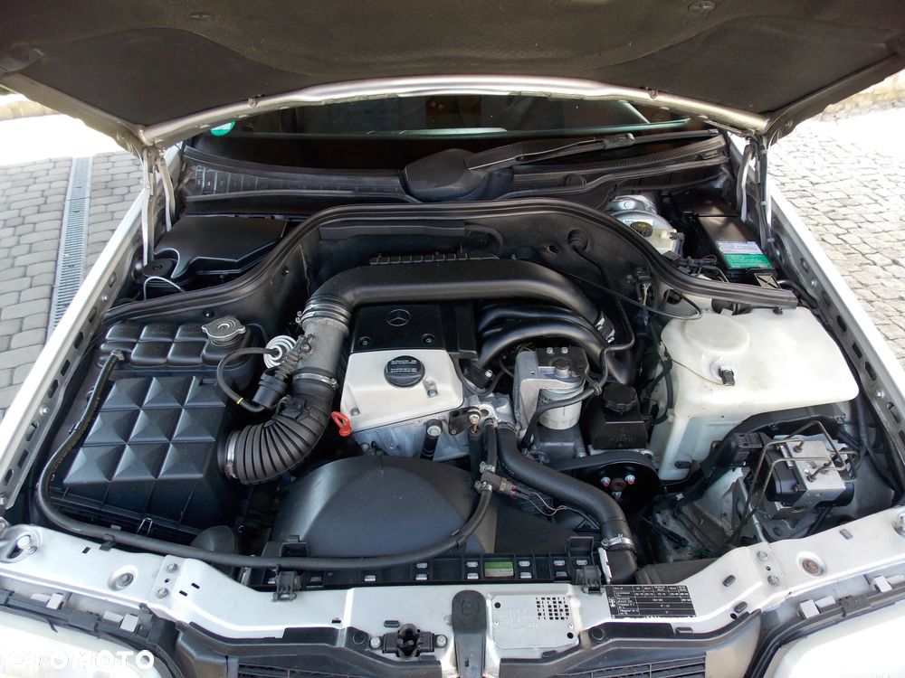 Mercedes-Benz Klasa C 220 D Elegance - 7