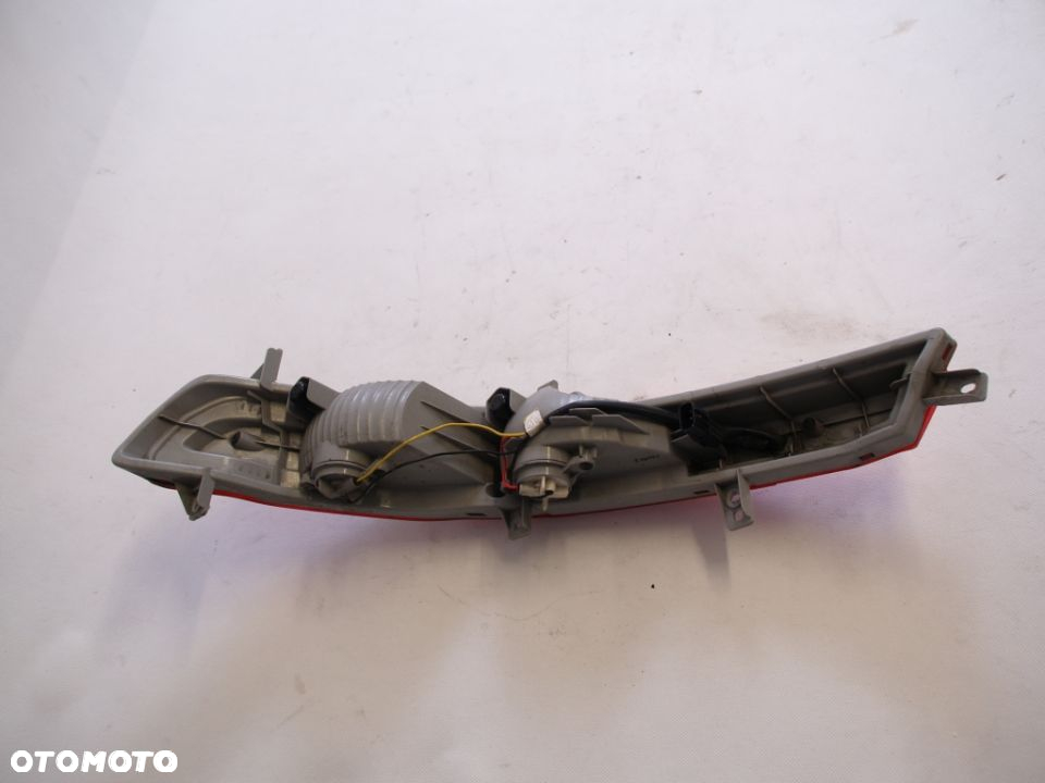 Kia Sportage 11-16r lampa prawa tylna uszkodzona - 3