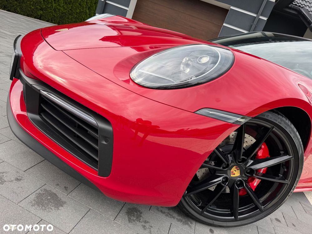 Porsche 911 Carrera S - 33