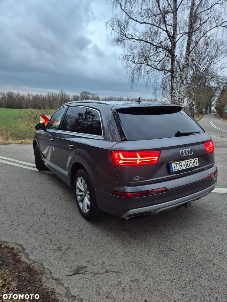 Audi Q7 - 6