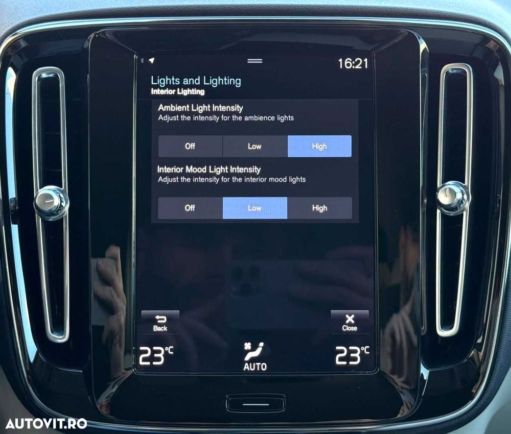 VOLVO XC40 2021 — imagine 58