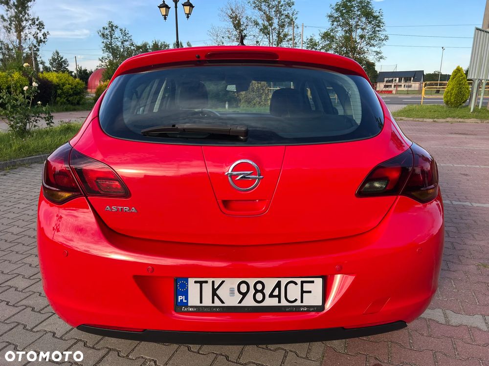 Opel Astra 1.6 NAVI - 4