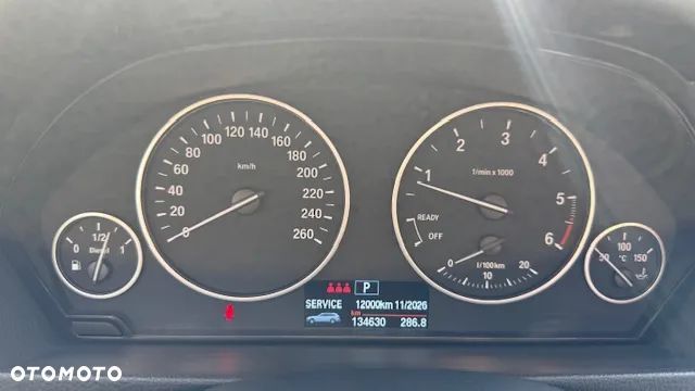 BMW Seria 3 320d - 14