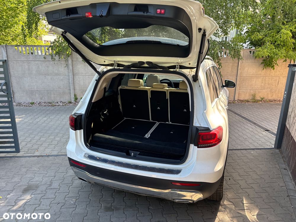 Mercedes-Benz GLB 250 4Matic 8G-DCT Special Edition - 13