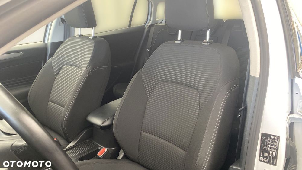 Ford Focus 1.0 EcoBoost mHEV Titanium X - 11