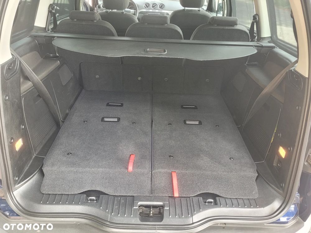 Ford Galaxy 2.0 TDCi Trend - 21