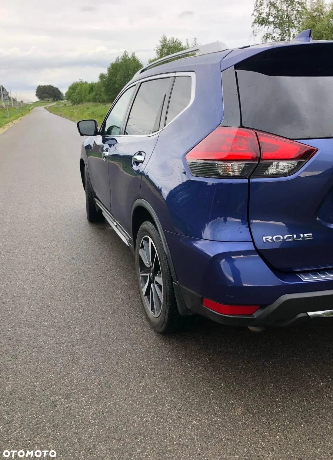 Nissan Rogue - 6