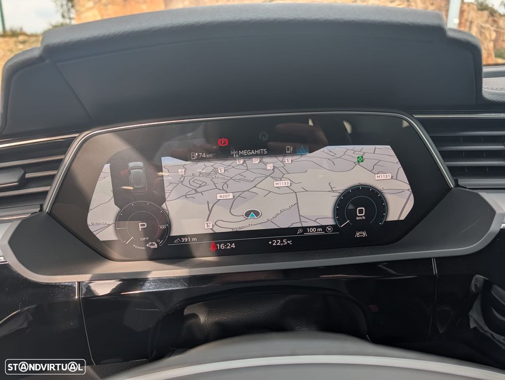 Audi e-tron 55 quattro - 17