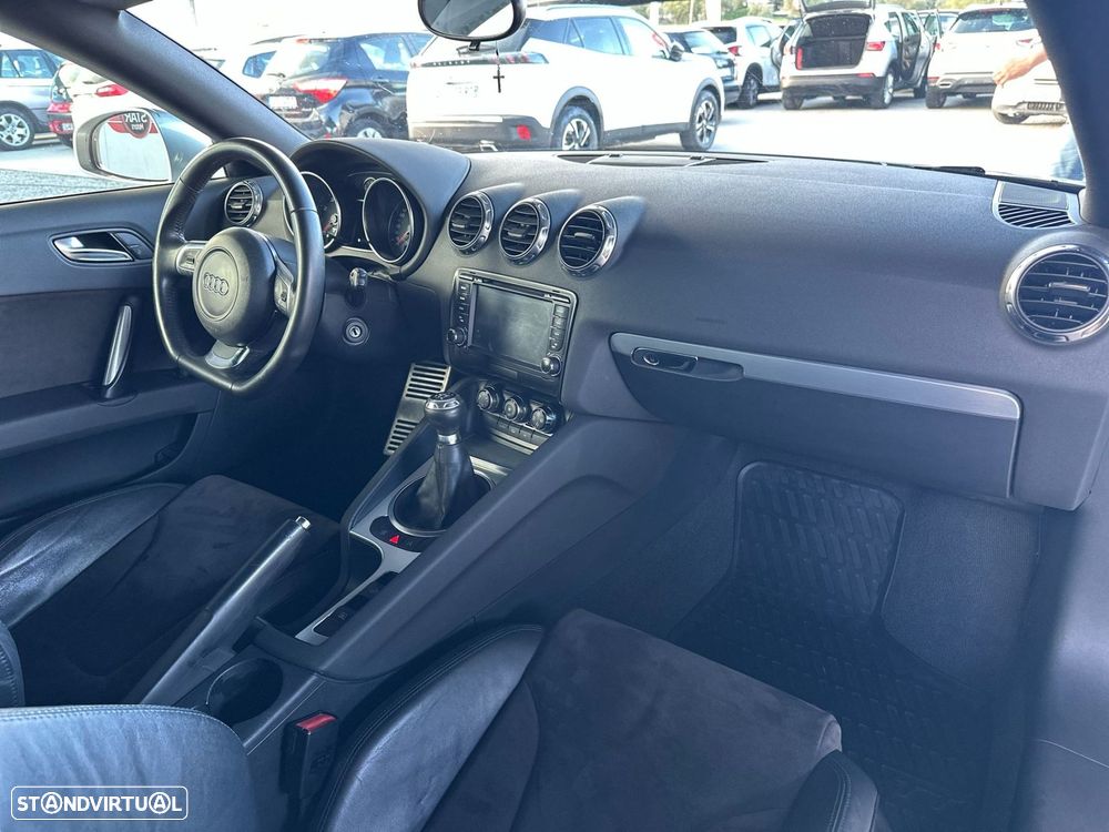 Audi TT Roadster 2.0 TFSi - 22