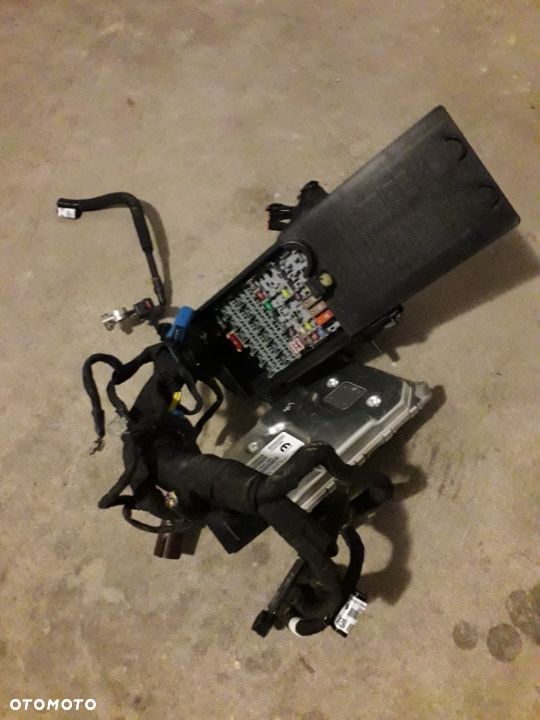 Jeep Compass skrzynka bezpieczników - 2