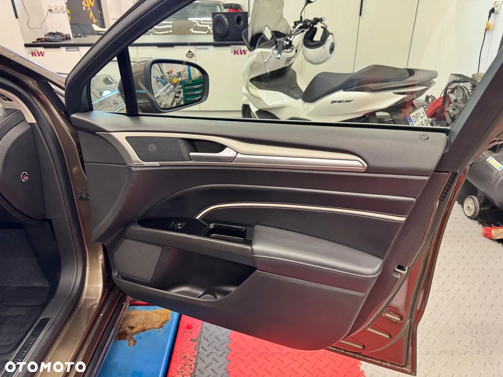 Ford Mondeo Vignale 2.0 TDCi Bi-Turbo PowerShift - 16