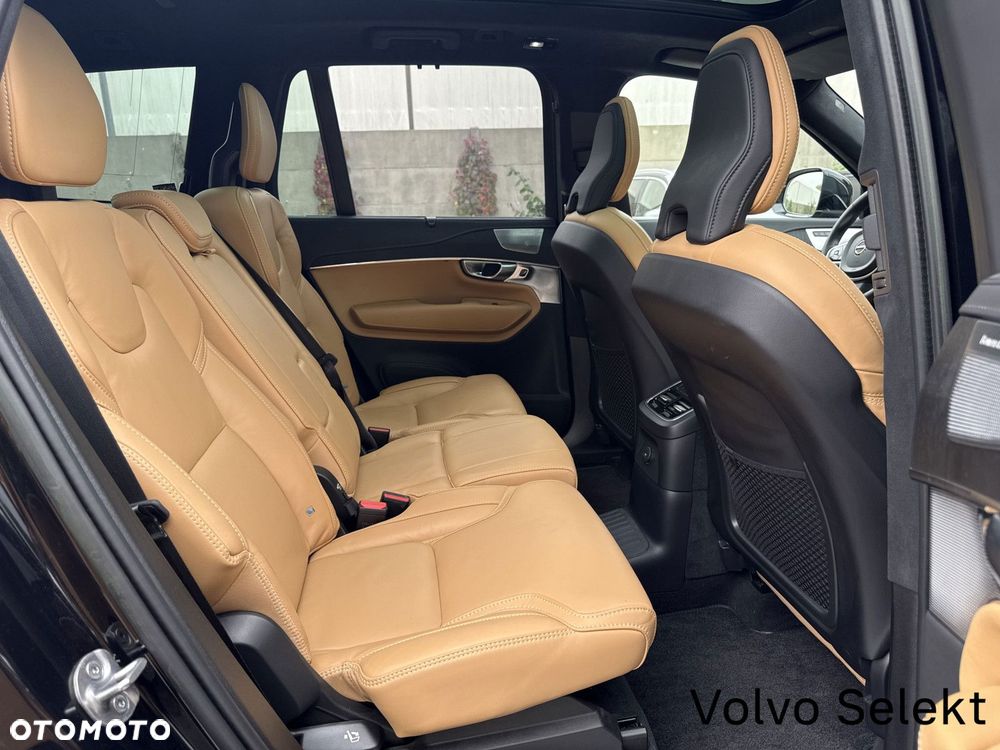 Volvo XC 90 - 12