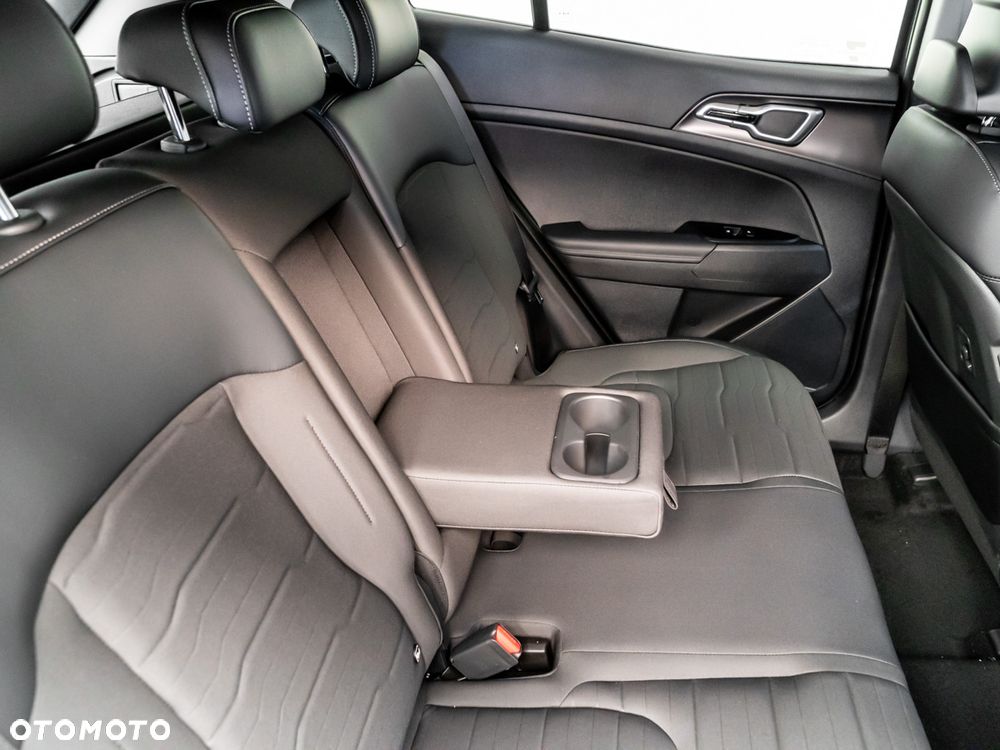 Kia Sportage 1.6 T-GDI HEV Anniversary 2WD - 17