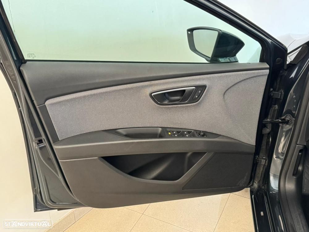 SEAT Leon 1.6 TDI Style S/S - 24