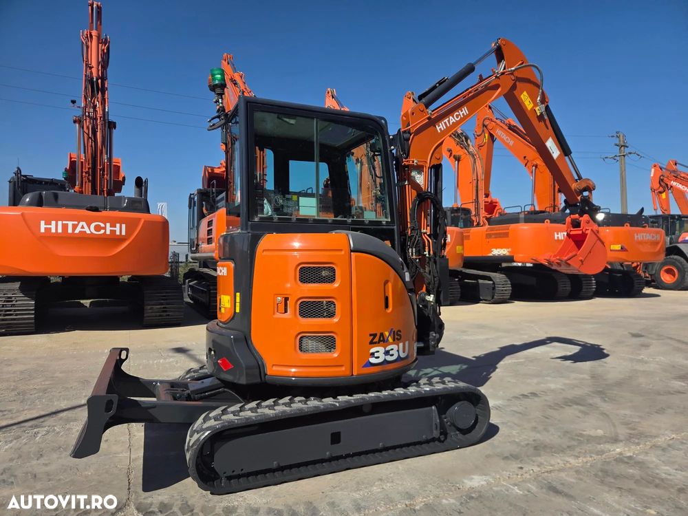 Hitachi 3,7 tone, Hitachi ZX33-6, 2023, 2.253h, CUPLA RAPIDA+3 cupe NOI, lama nivelare, inst picon pe brate, aer cond, antifurt, latime 1,55m, ad sapare, 3,5m, ridica 2,8t, posibilitate leasing 4 ani, senile 90% ok, PROMOTIE 36.900 EUR+Tva - 5